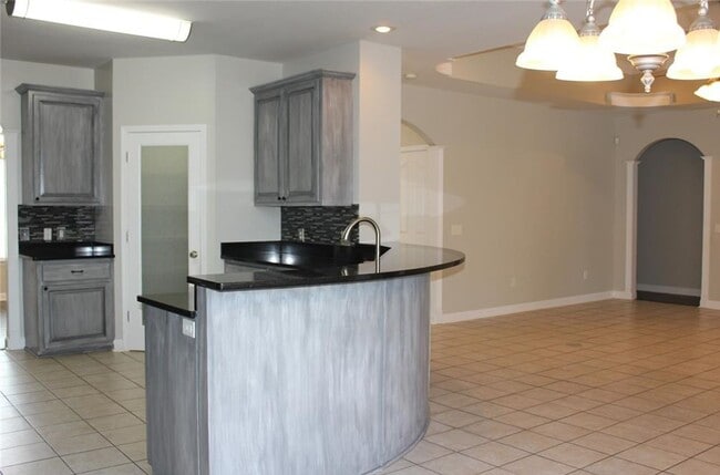 Building Photo - Cotton Creek Subdivision!