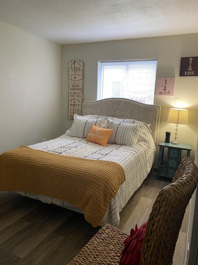 Building Photo - 116 Tyler Ave