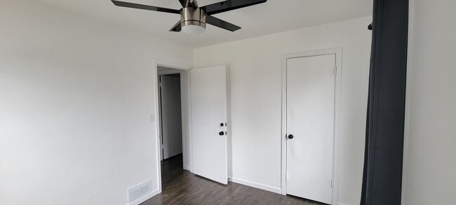 Building Photo - 4701 S Pearl St