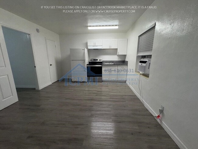 Interior Photo - 5814 Taylor St Hollywood, FL 33021