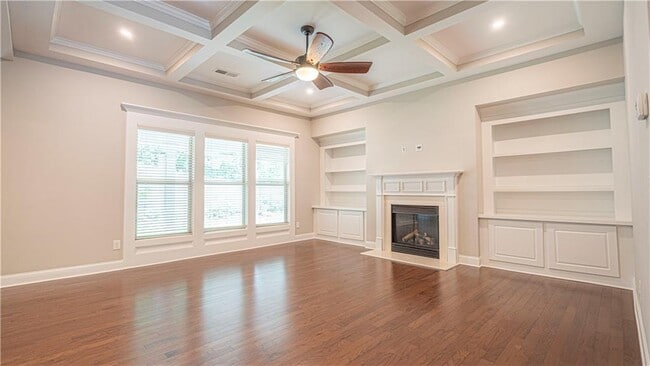 Building Photo - 3731 Ivy Lawn Dr NE