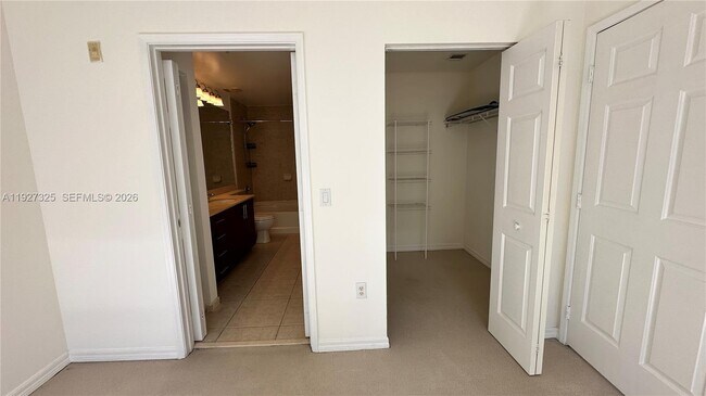 Building Photo - 2401 NE 65th St