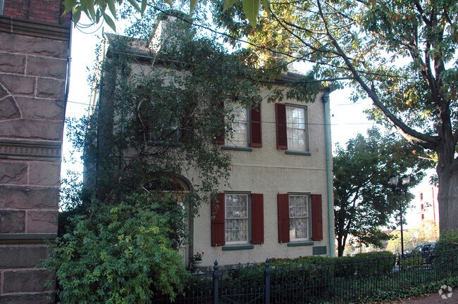 Building Photo - Edward Sharp House