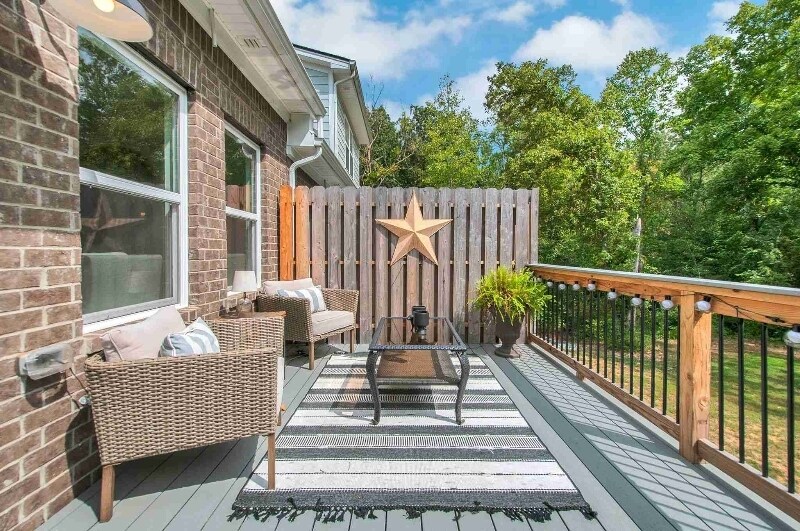 Building Photo - 7523 Fernvale Springs Way
