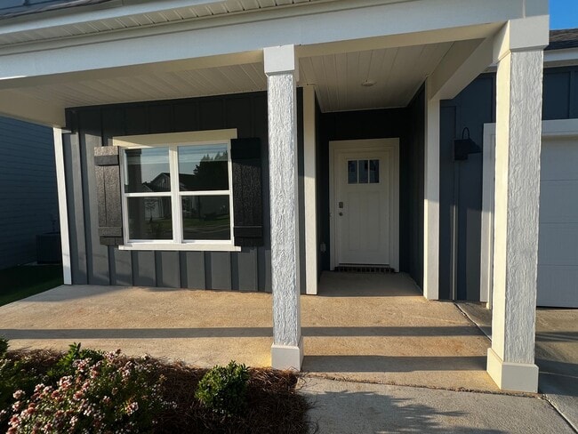 Building Photo - 4BR One-Level Home in Rosser Farms – Open Floor Plan + Prime Location!