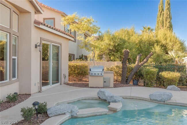 Building Photo - 2749 Botticelli Dr