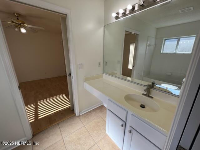 Building Photo - 2127 Forest Gate Dr W