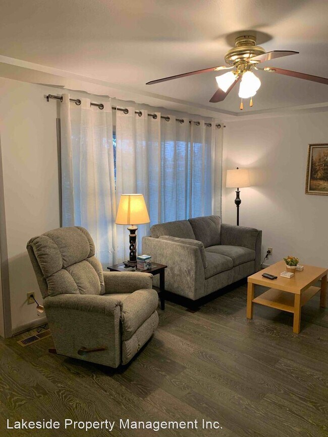 Building Photo - 2 br, 1 bath House - 2145 Darrow
