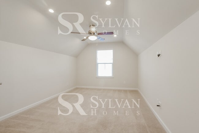 Building Photo - The Lifestyle You Deserve.