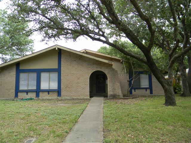 Primary Photo - 1402 Forestglen Dr