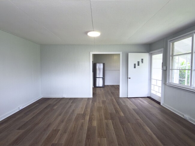 Building Photo - Charming Renovated 2 Bedroom Home with Fenced Yard – Wahiawa