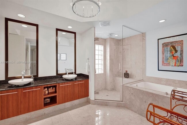 Building Photo - 2711 S Ocean Dr