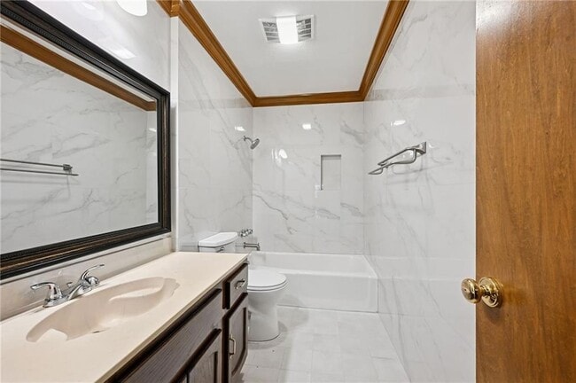 Building Photo - 101 Herwig Bluff Rd