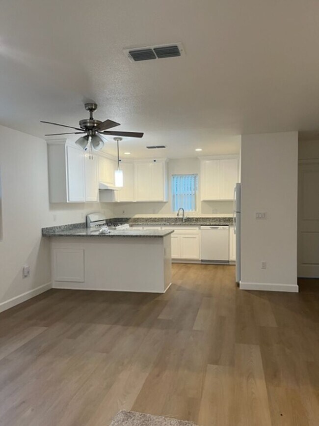 Building Photo - Newer construction