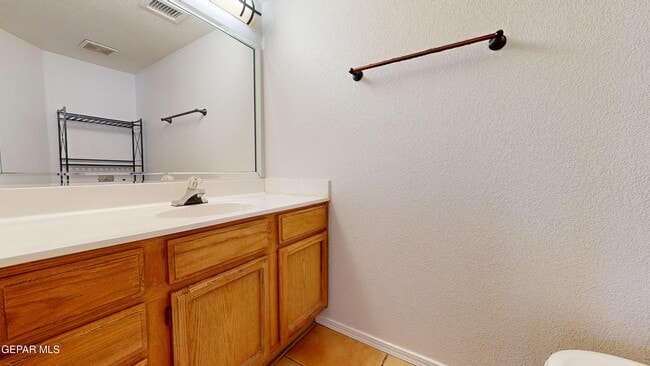 Building Photo - 12528 Sun Empress Dr