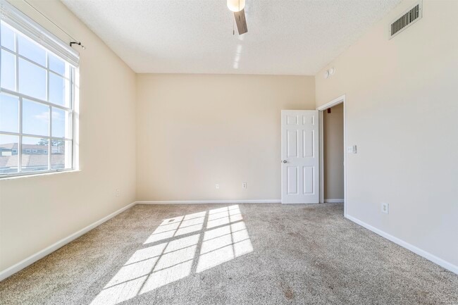 Building Photo - 4000 Grande Vista Blvd
