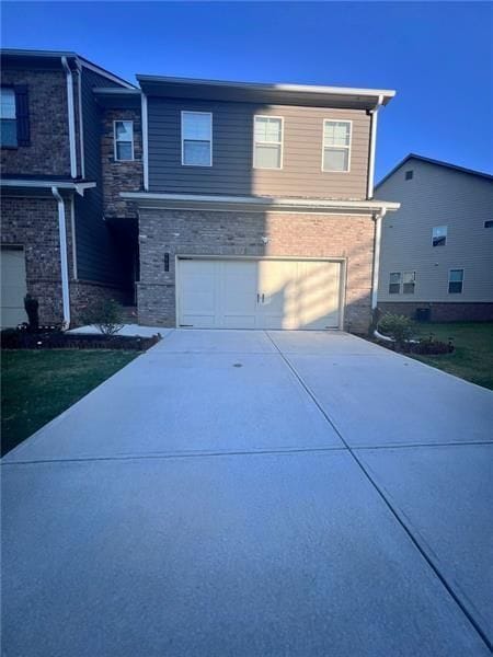 Building Photo - 2085 Manor Pointe Dr