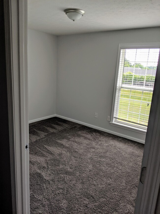 Building Photo - 10501 Chariot Run Ct