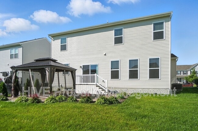 Building Photo - 6888 Lady Abigail Dr