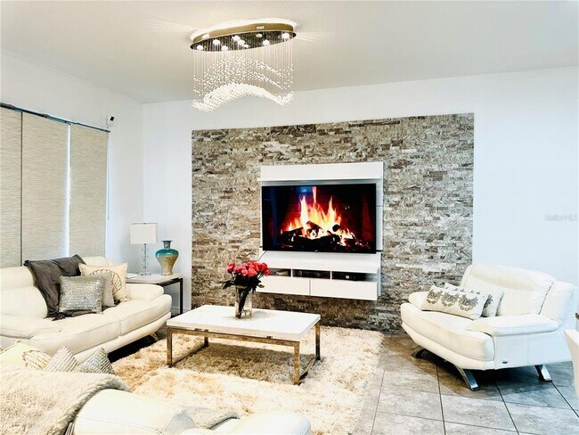 Building Photo - 15347 Gilligan Ct