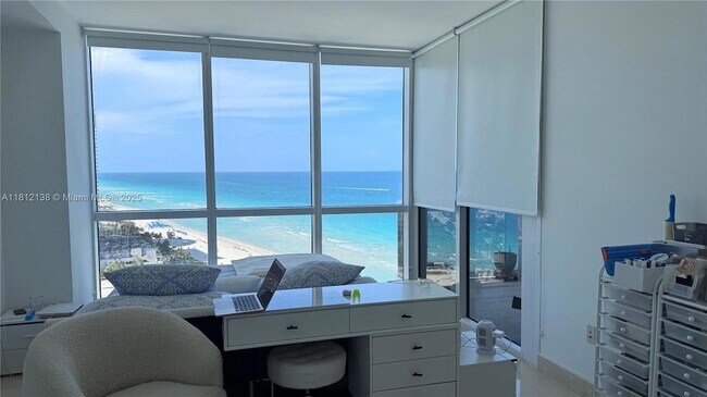 Building Photo - 18201 Collins Ave