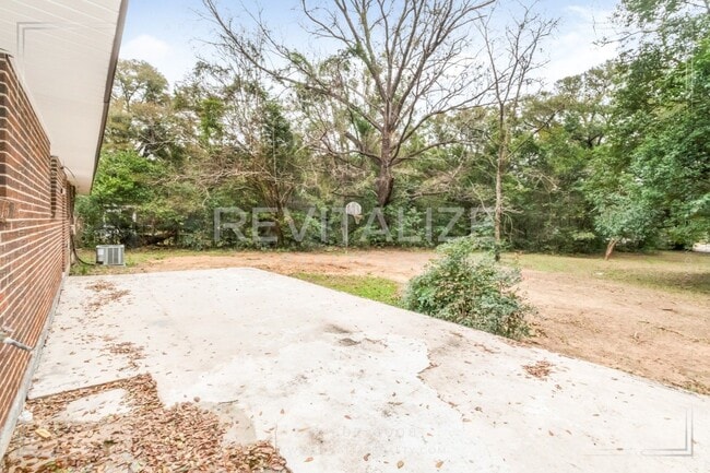 Building Photo - Newly Remodeled 4 Bed 1 Bath House in Mobile!!