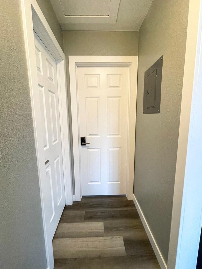 Building Photo - Ikea furnished room + shared furnished living area REMODELED