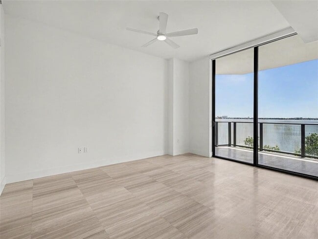 Building Photo - 3101 Bayshore Blvd