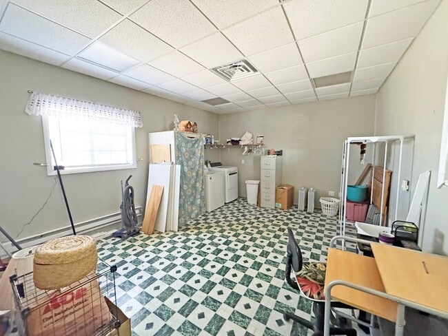 Building Photo - 47320 TX-118