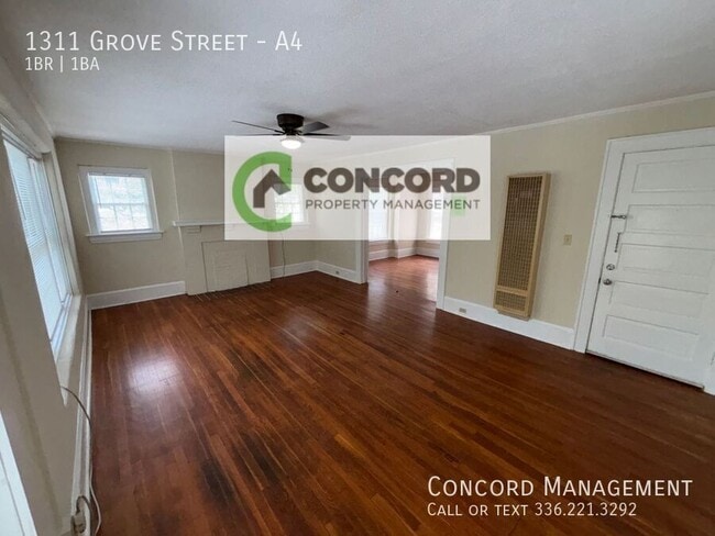 Building Photo - 1311 Grove St
