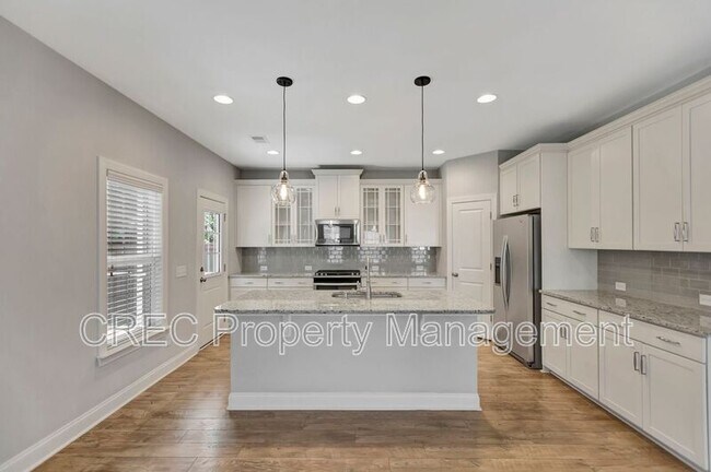 Building Photo - 1190 Triple Crown Ct