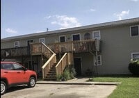 Building Photo - 706 Sizemore Dr