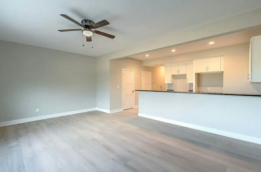 Building Photo - 307 Robert M Green Blvd