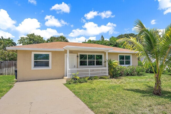 Building Photo - 2559 Conroy Dr