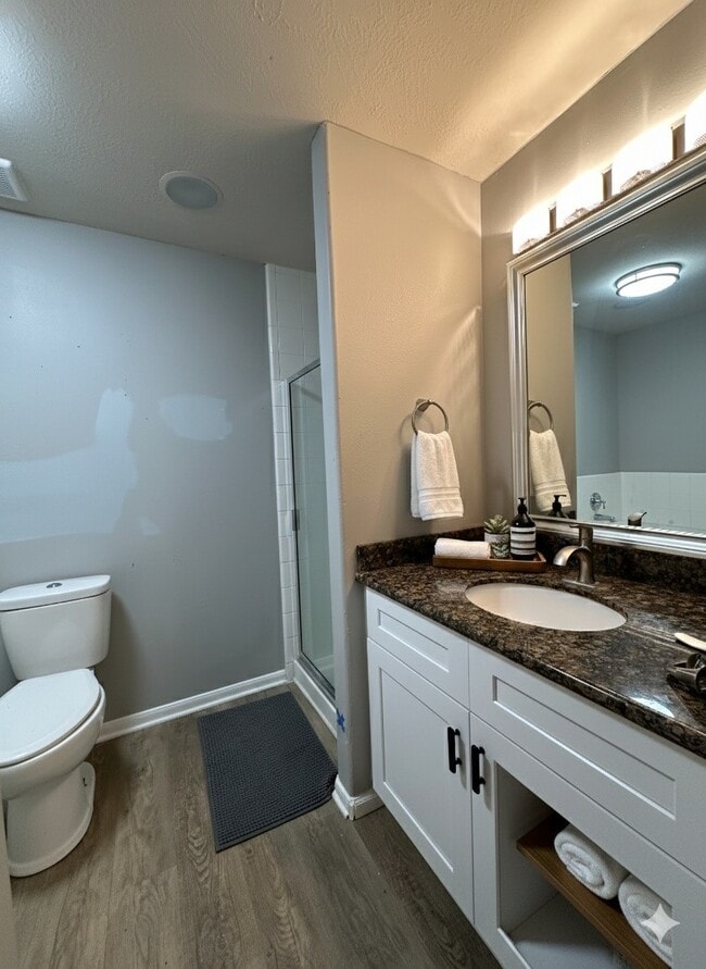 Building Photo - 2882 Sun River Ln