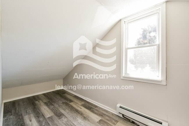 Building Photo - 4575 N 65th St