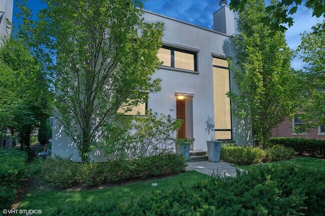 Building Photo - 1331 Asbury Ave