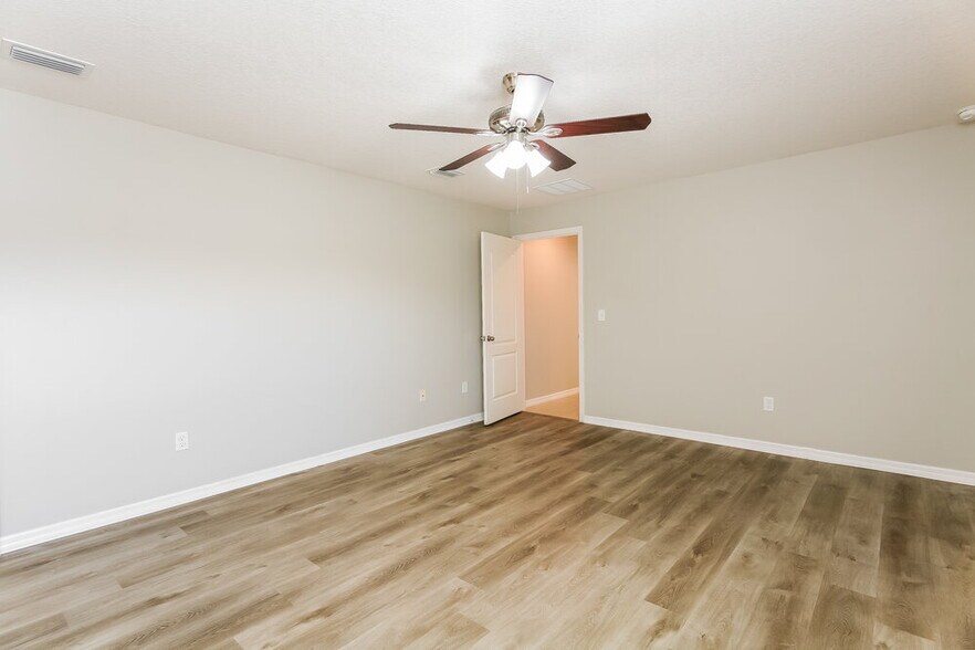 Building Photo - 6965 Crested Orchid Dr