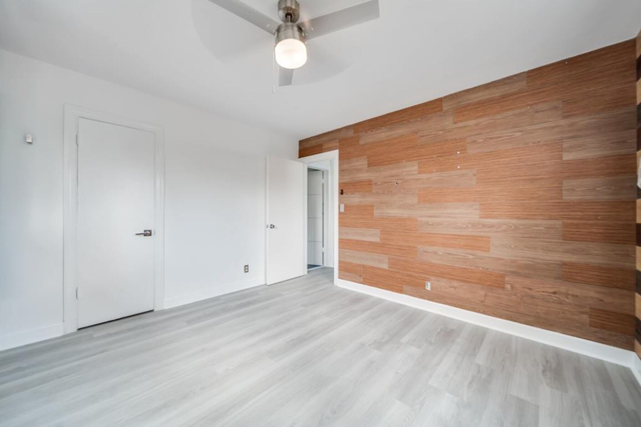 Bedroom - 1814 E Oakland Park Blvd