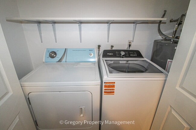 Building Photo - 19328 29th Ave SE