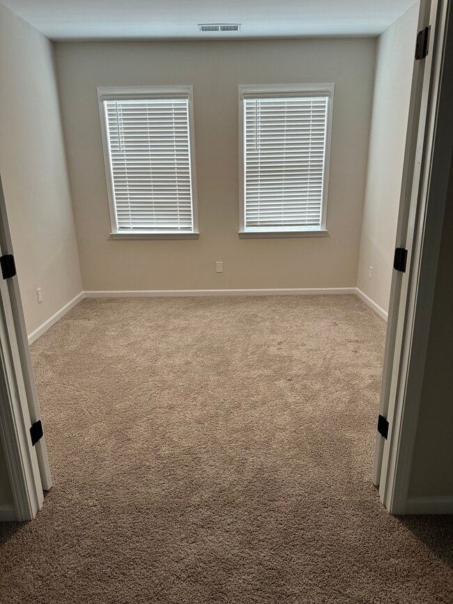 Building Photo - 9101 Harwen Ln