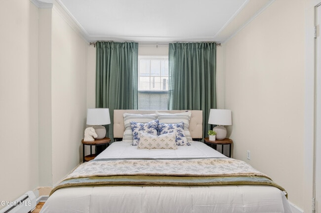 Building Photo - 5 Van Dorn St