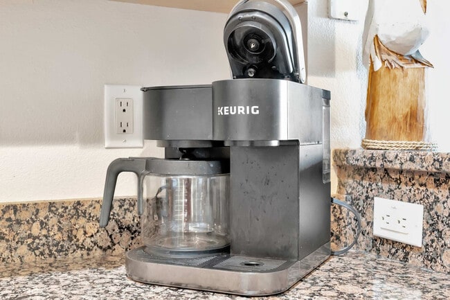 Building Photo - 530 S Gulfview Blvd