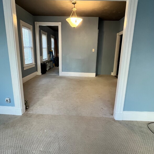 Building Photo - 25 Homer St