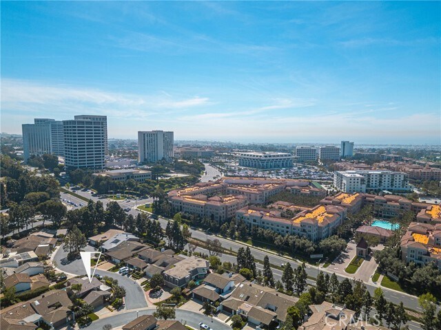 Building Photo - 5 Rue Fontainebleau