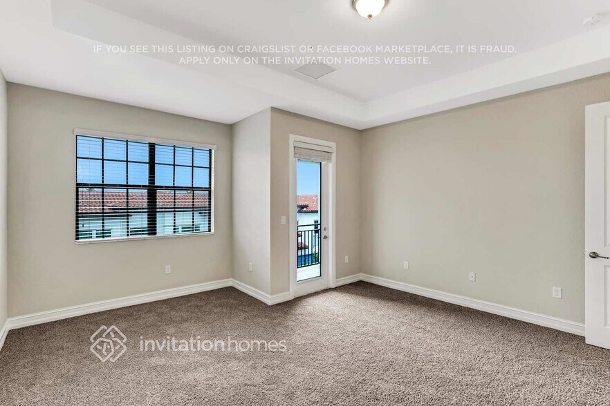Building Photo - 11705 SW 13th Ct