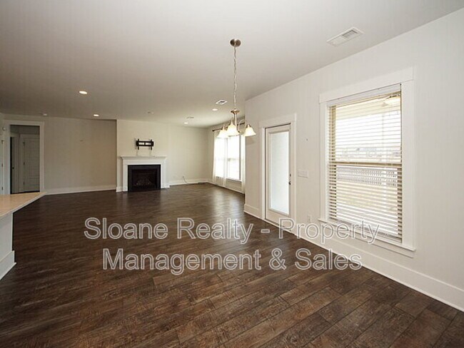 Building Photo - 2874 Stonestown Dr