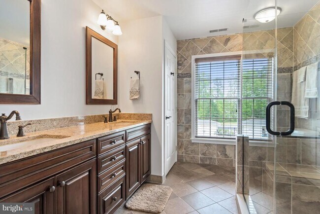 Building Photo - 28504 Sawgrass Ct