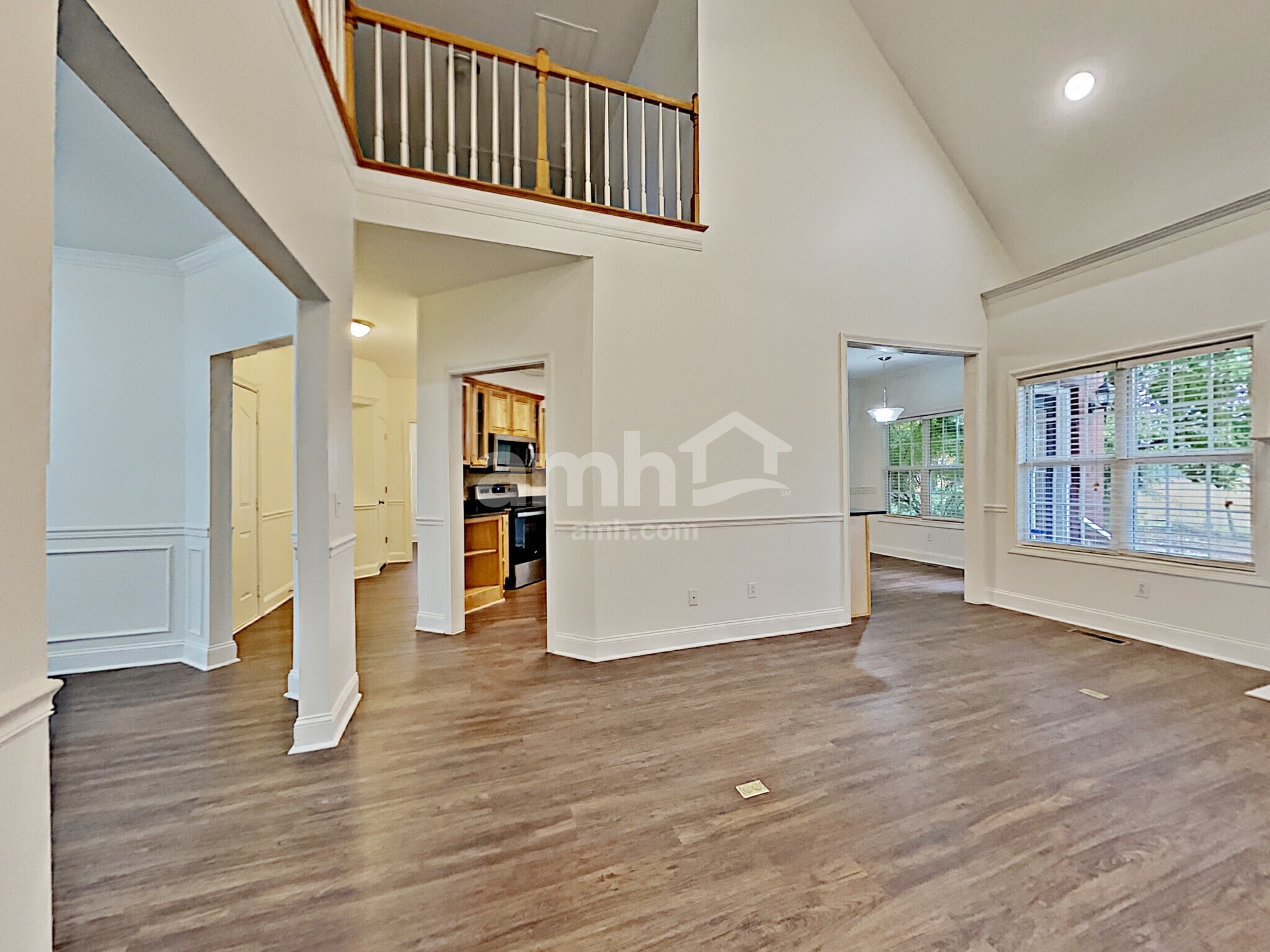 Building Photo - 311 Annadel St