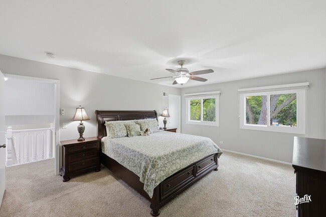 Building Photo - 750 Dunhill Dr